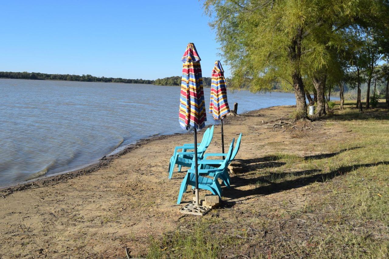 Lake Front Cottage Little Elm Exterior photo